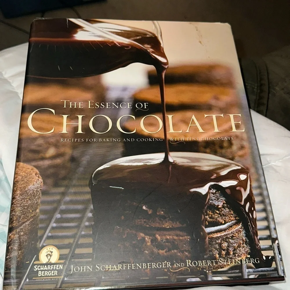 The Essence of Chocolate - Recipes for Baking & Cooking with fine chocolate